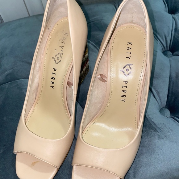 Katy Perry Colorful Block Heel - Picture 3 of 4